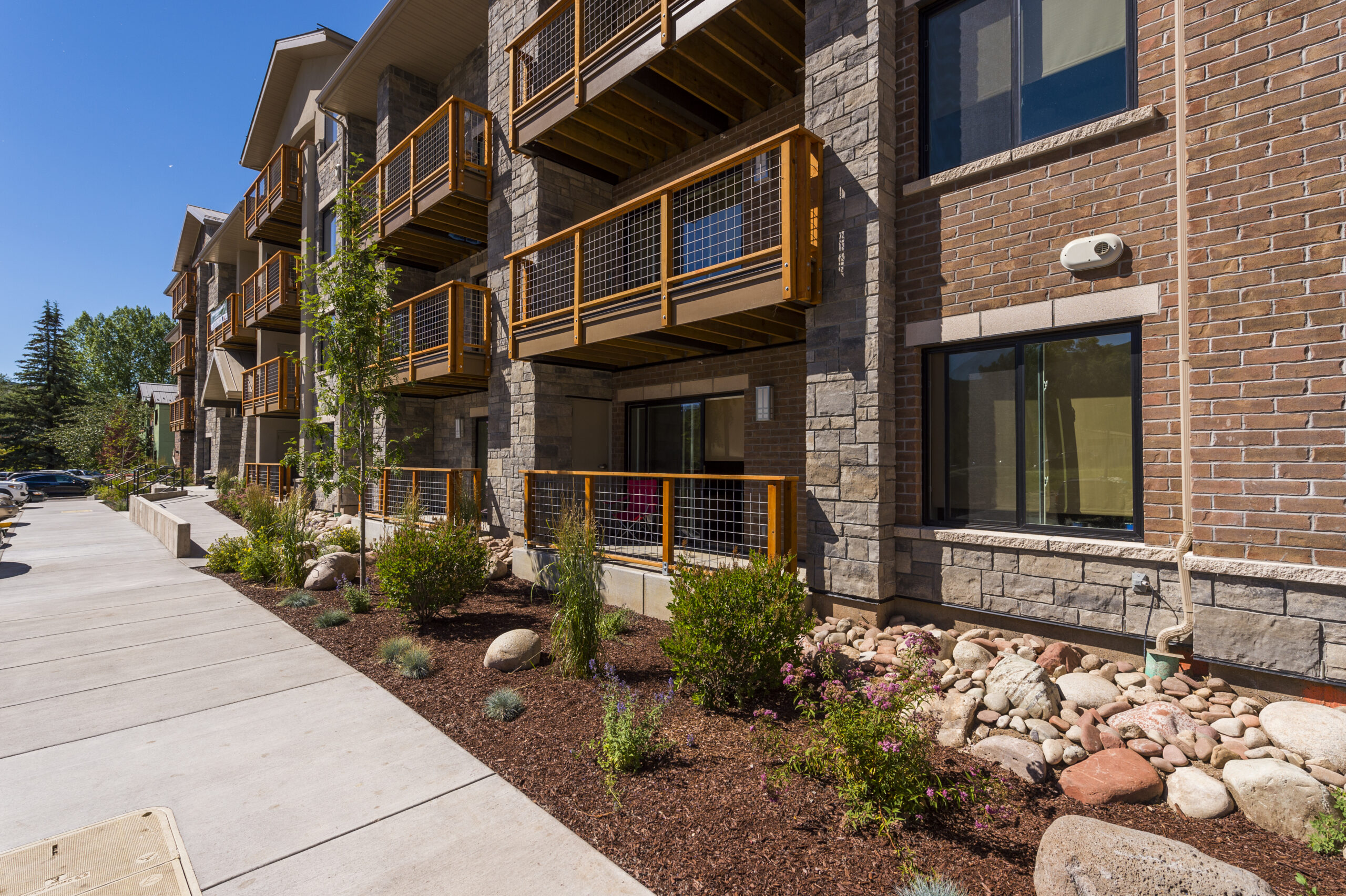 20180625 roaring forks apts 182