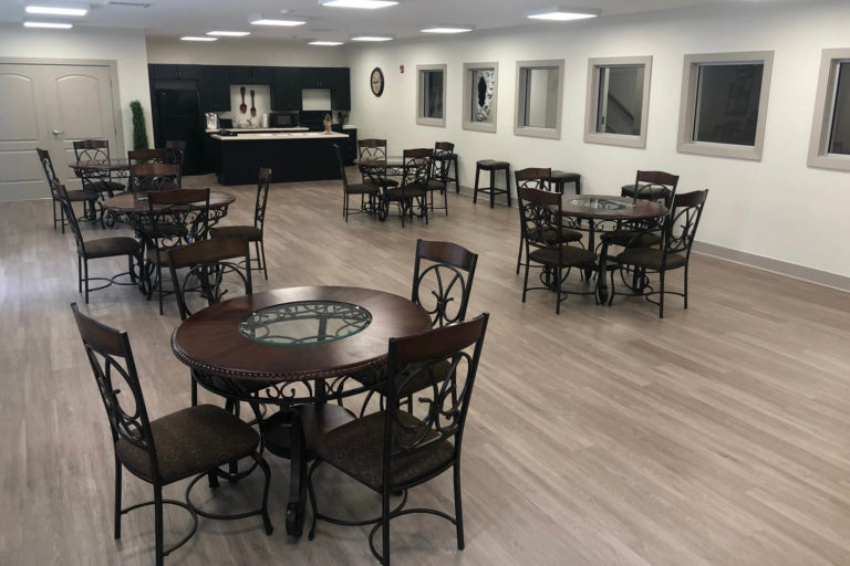 Lake Park Apartments Real America LLC