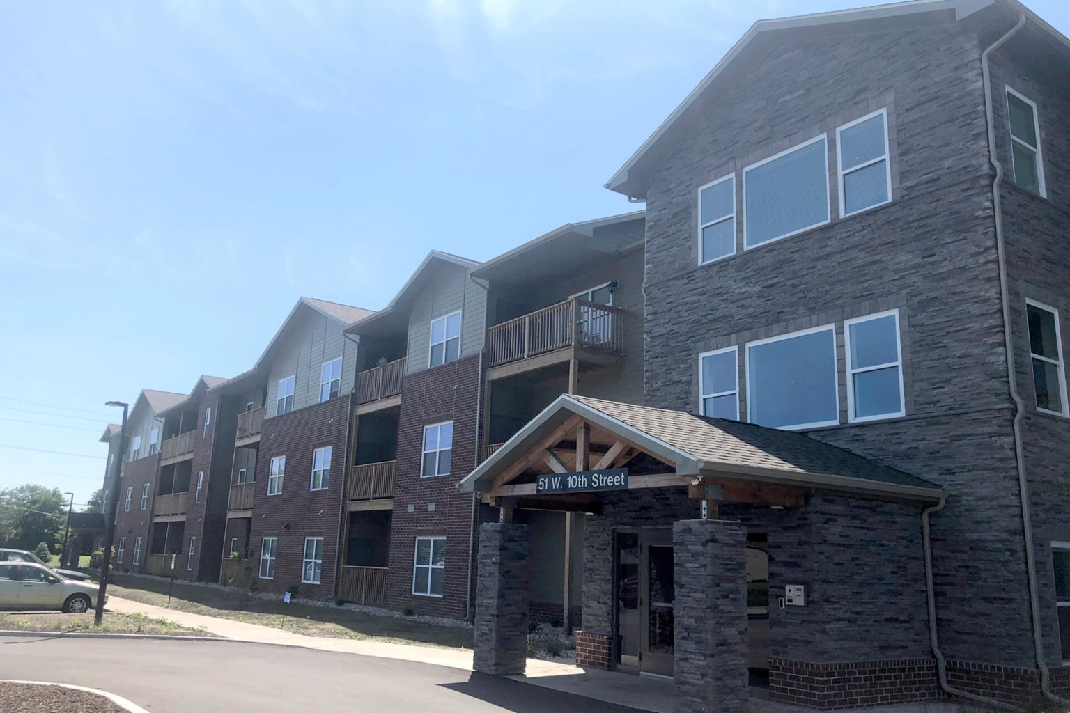 Lake Park Apartments Real America LLC