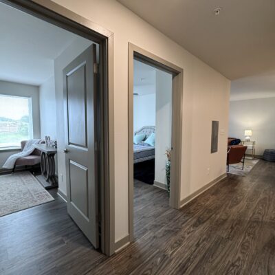 2 BD