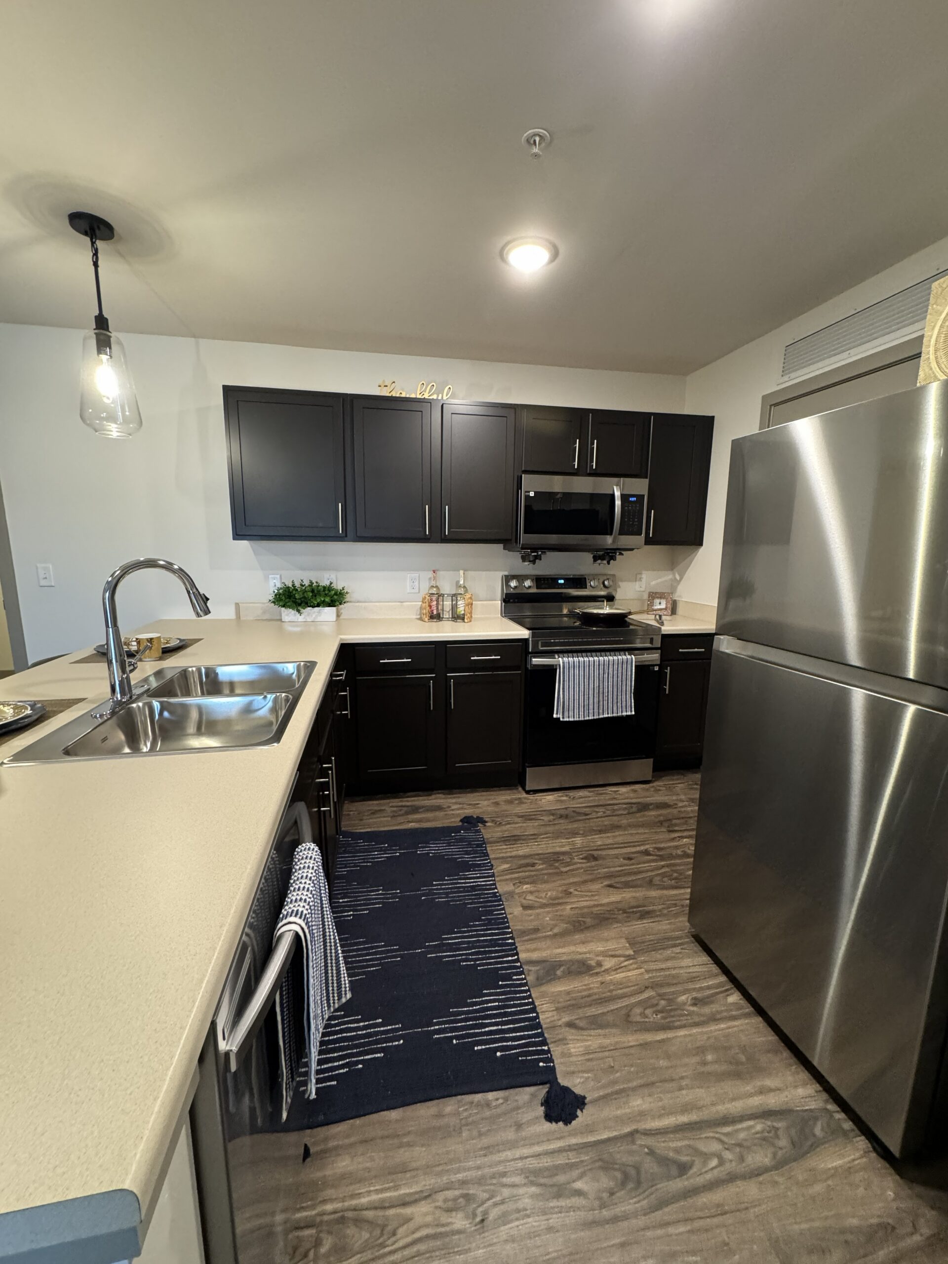2 bd Kitchen (5)