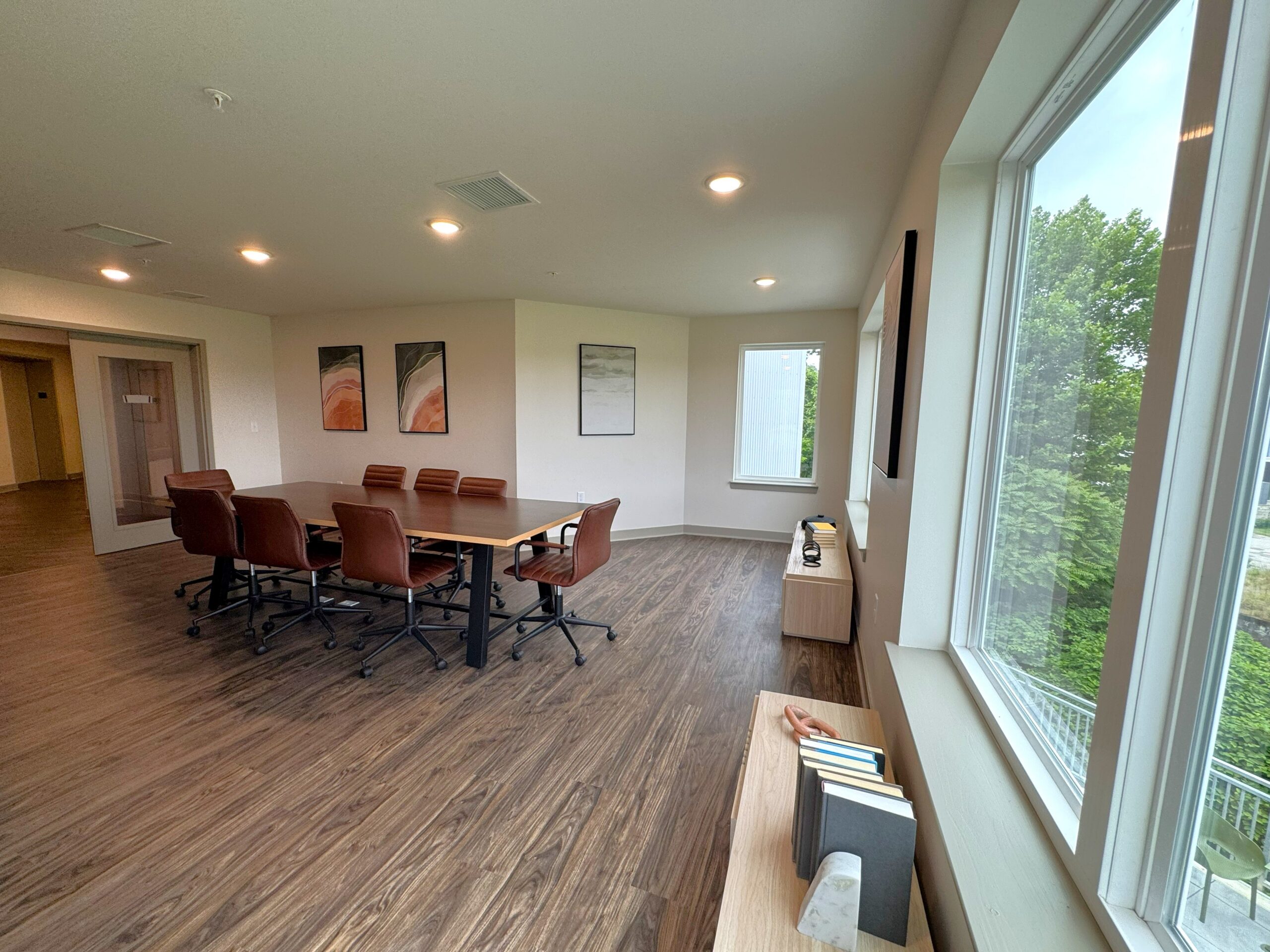 Conference Room (1)
