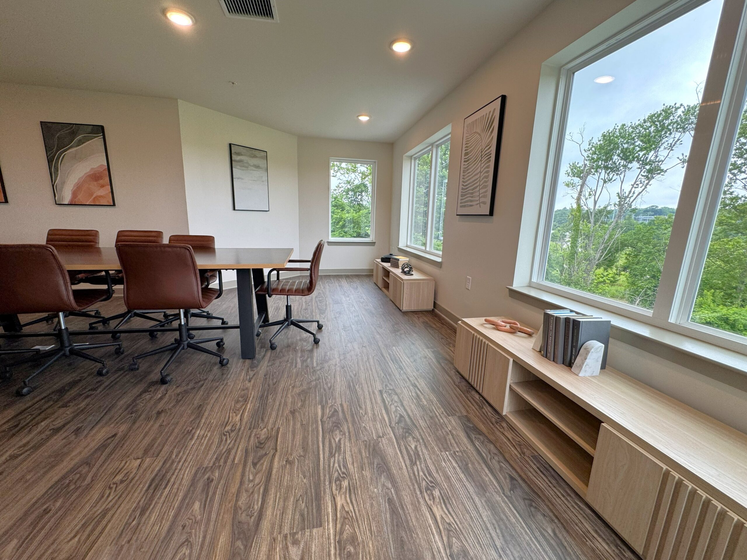 Conference Room (3)