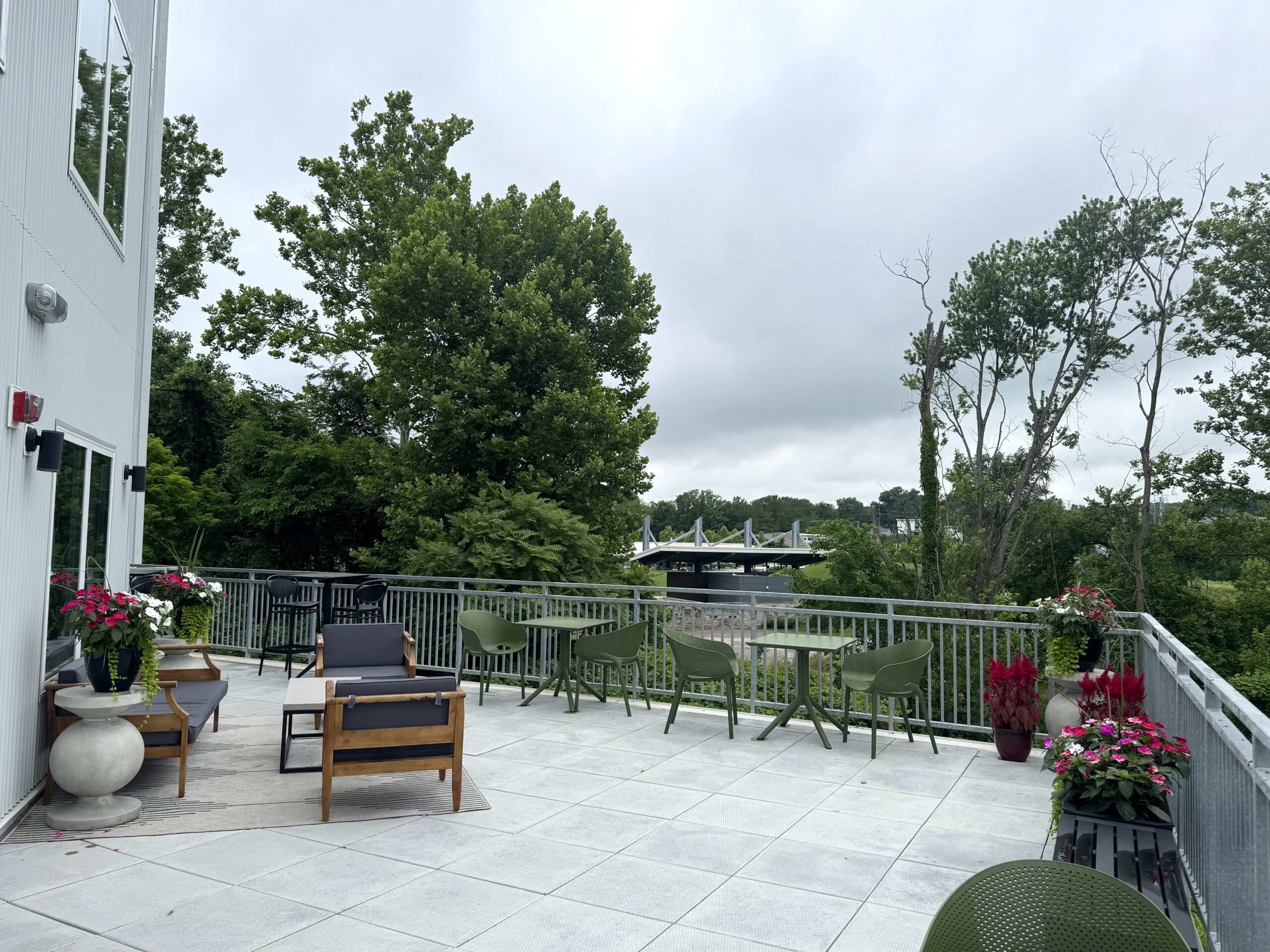 Rooftop Deck (9)