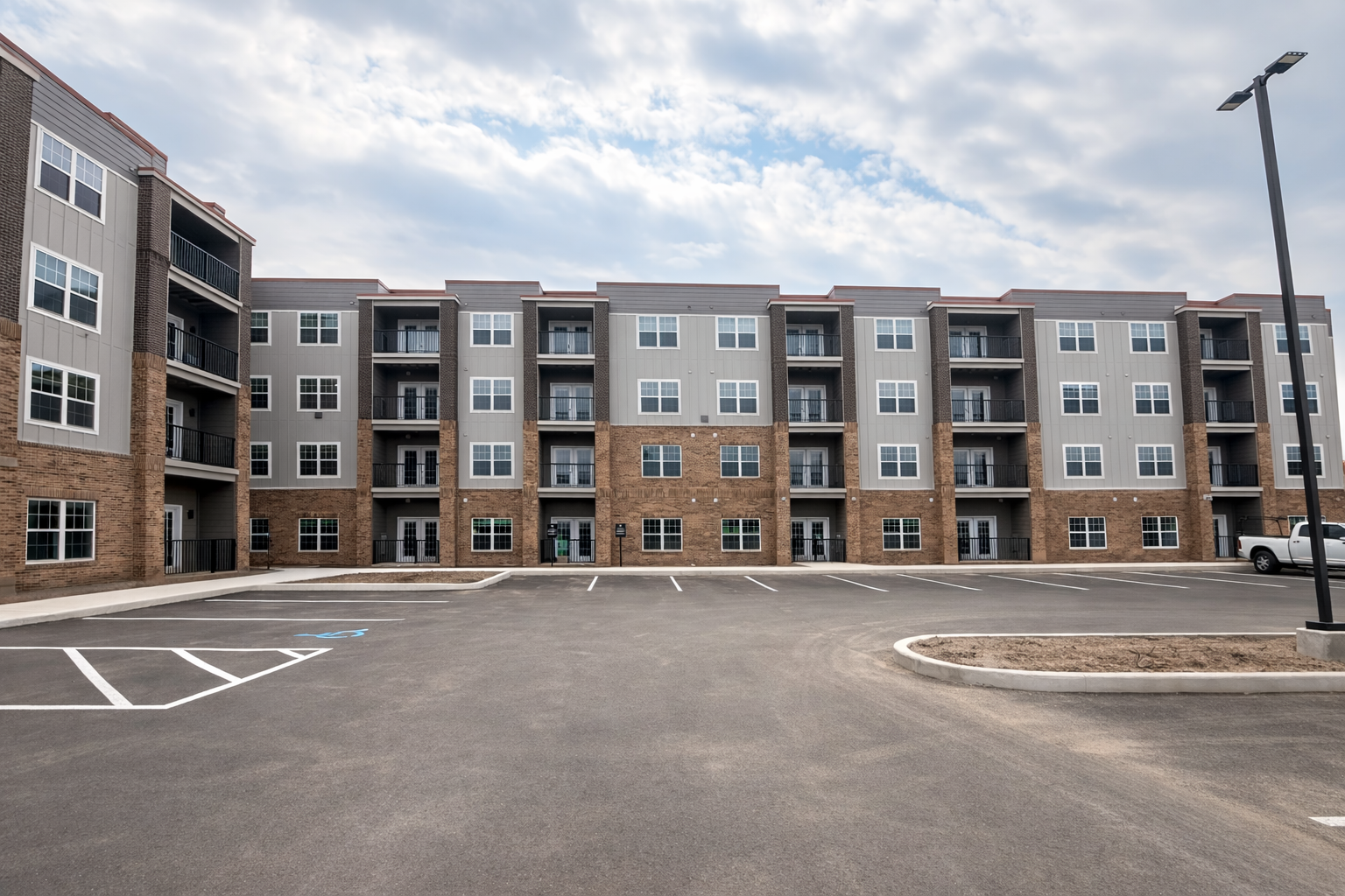 Diamond View Exterior 2