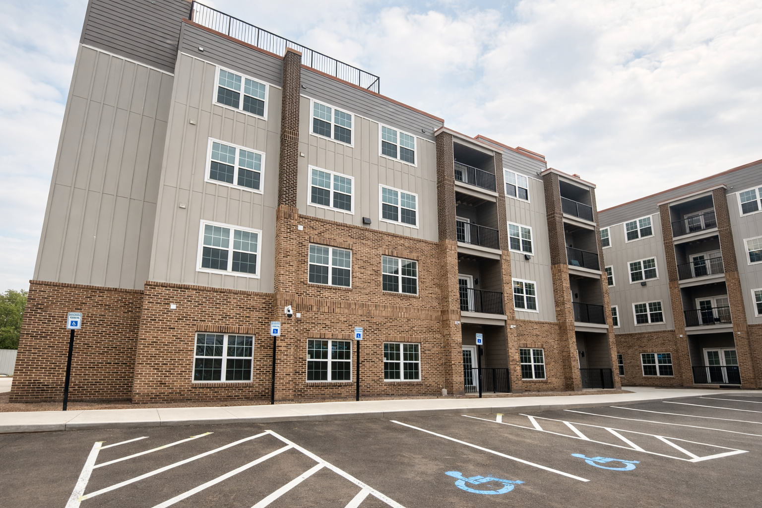 Diamond View Exterior